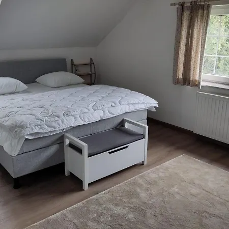 Les Arpents Verts 52 *